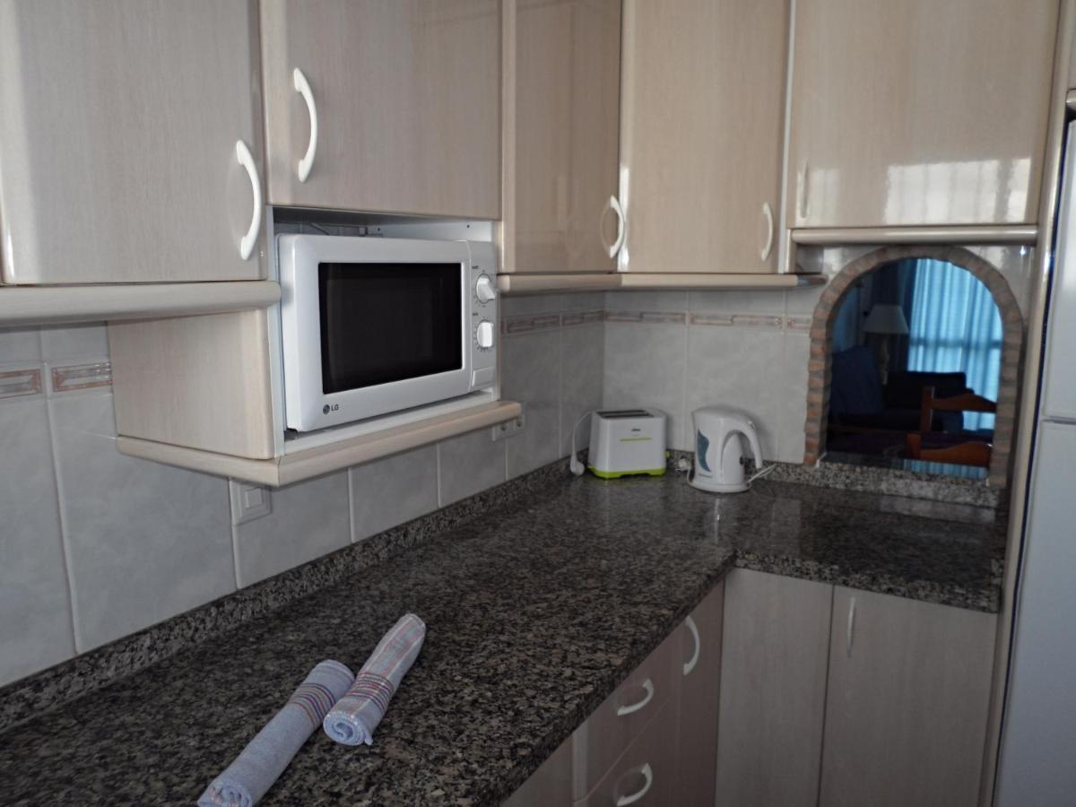 Апартаменты Acapulco Playa 26 Menyber Нерха Экстерьер фото